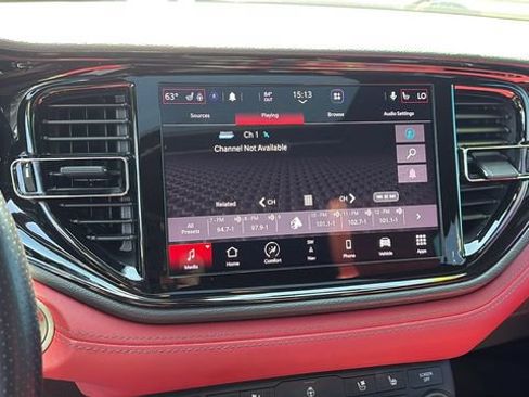 Used 2022 Dodge Durango R/T w/ Blacktop Package AWD/4WD image 16