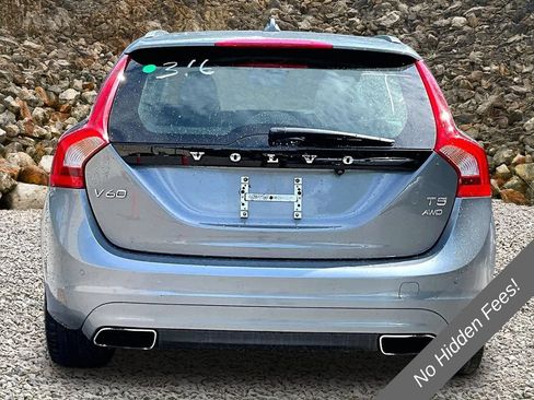 Used 2016 Volvo V60 T5 Platinum AWD/4WD image 4