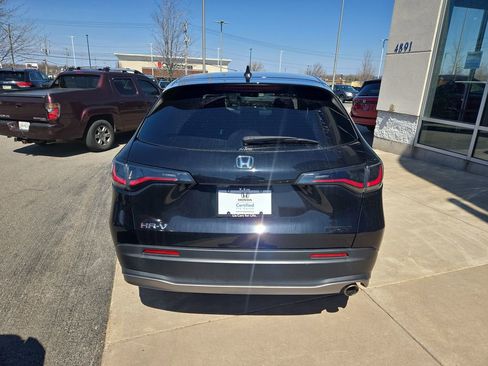 Used 2024 Honda HR-V Sport image 4
