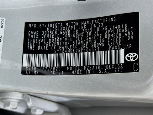 Used 2024 Toyota Corolla LE image 12