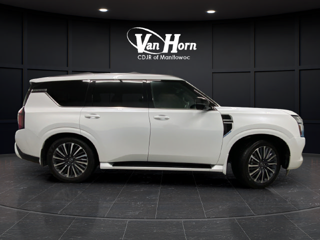 Used 2025 Nissan Armada Platinum Reserve AWD/4WD image 8