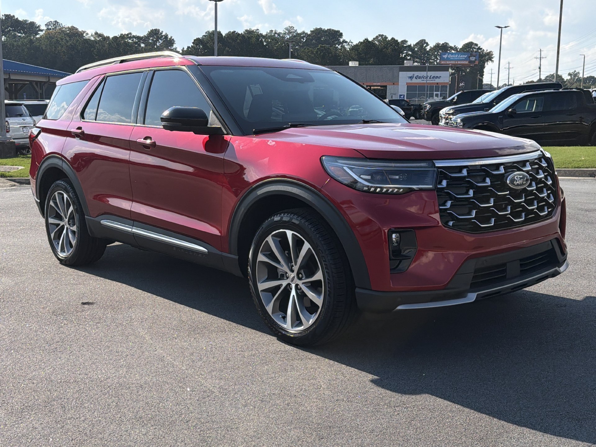 Used 2025 Ford Explorer Platinum w/ Ultimate Package AWD/4WD image 35