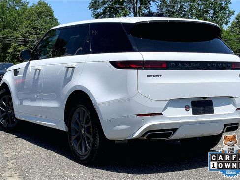 Used 2023 Land Rover Range Rover Sport SE Dynamic AWD/4WD image 12