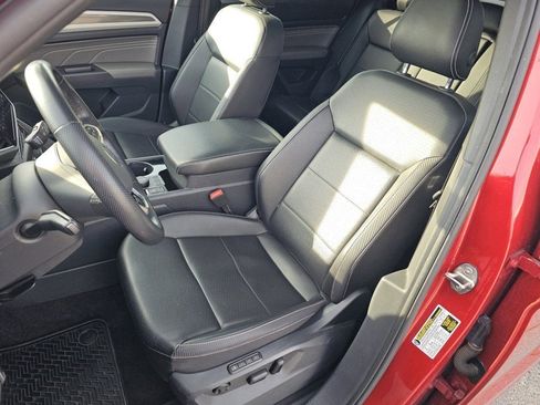 Used 2022 Volkswagen Atlas Cross Sport SEL R-Line image 6