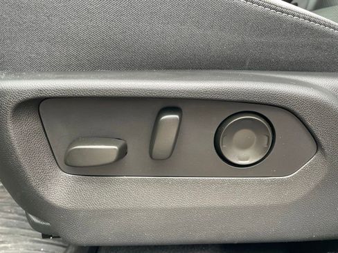 Used 2025 Buick Envision Sport Touring AWD/4WD image 12