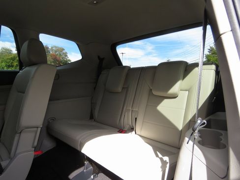 Used 2022 Volkswagen Atlas SE w/ Black Wheel Package image 22