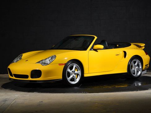 Used 2004 Porsche 911 Turbo AWD/4WD image 2