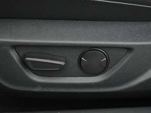 Used 2024 Ford Mustang Premium image 13