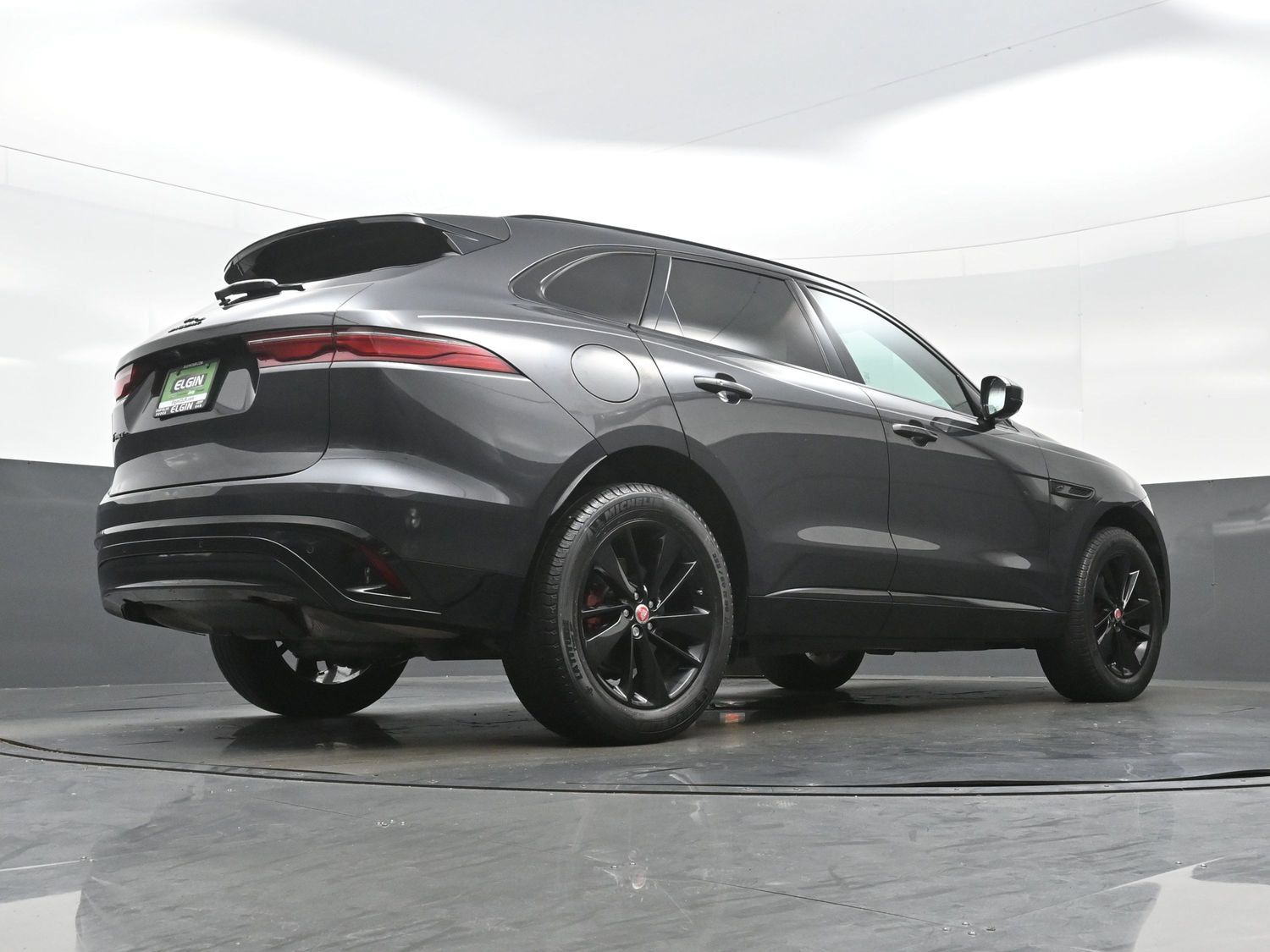 Used 2022 Jaguar F-PACE S AWD/4WD image 31