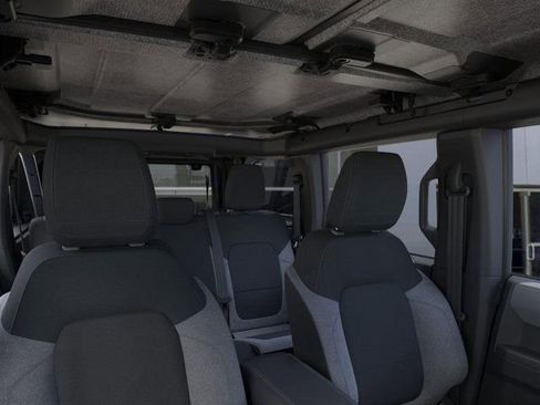 New 2025 Ford Bronco Base image 12