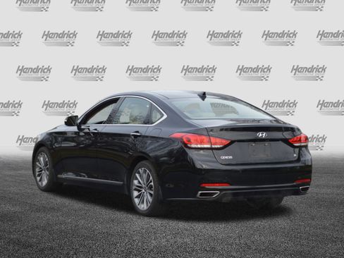 Used 2015 Hyundai Genesis 3.8 w/ Option Group 03 image 9