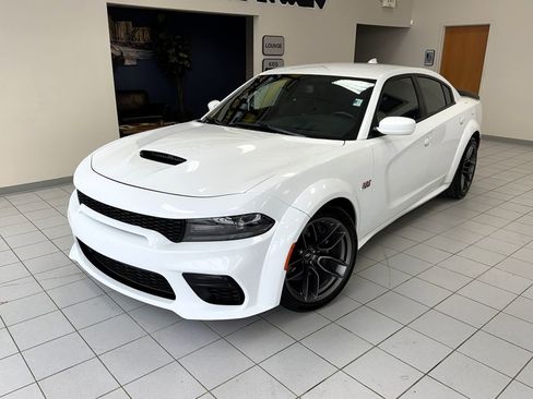 Used 2020 Dodge Charger Scat Pack image 1