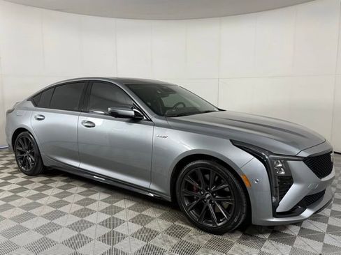 Certified 2025 Cadillac CT5 V image 7