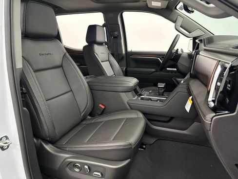 New 2026 GMC Sierra 1500 Denali w/ Denali Reserve Package image 37