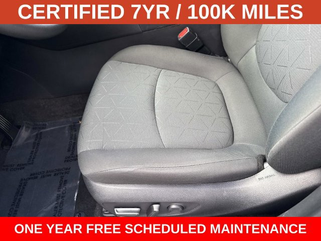 Used 2023 Toyota RAV4 AWD Hybrid image 15