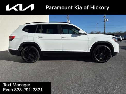 Used 2023 Volkswagen Atlas SE image 8