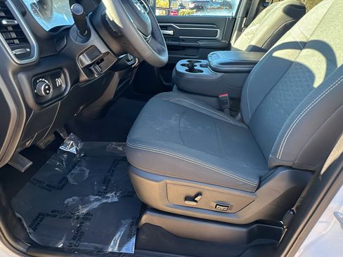 Used 2025 RAM 2500 Big Horn image 16
