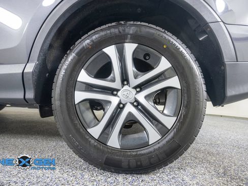 Used 2016 Toyota RAV4 LE FWD image 44