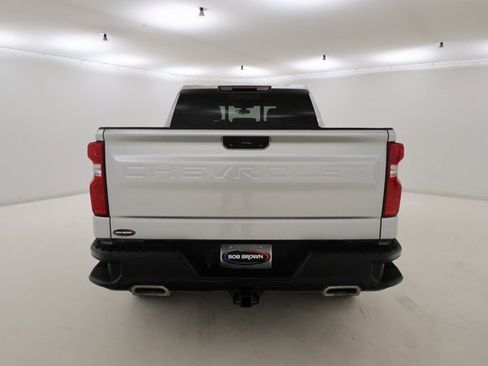 Used 2021 Chevrolet Silverado 1500 LT Trail Boss w/ Convenience Package II image 4