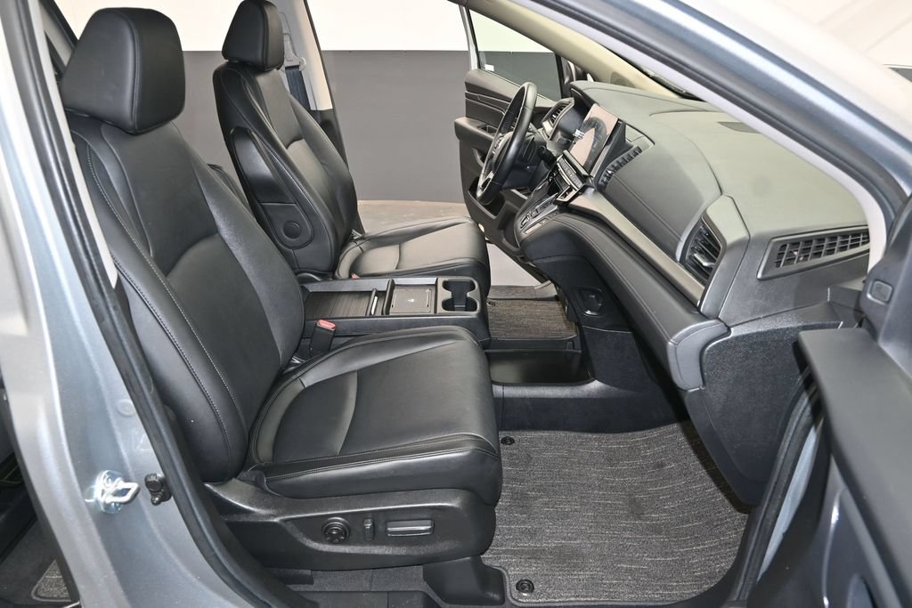 Used 2025 Honda Odyssey EX-L image 24