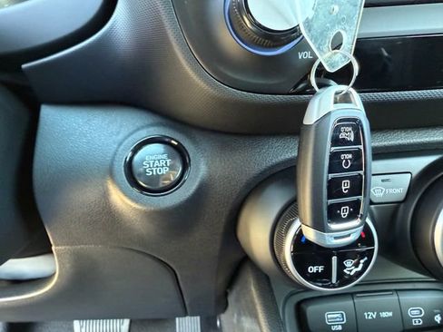 New 2026 Hyundai Venue SEL image 32