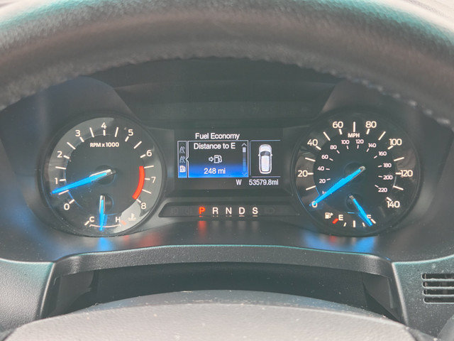 Used 2017 Ford Explorer XLT AWD/4WD image 18