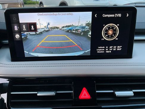 Used 2025 Genesis G70 2.5T image 44