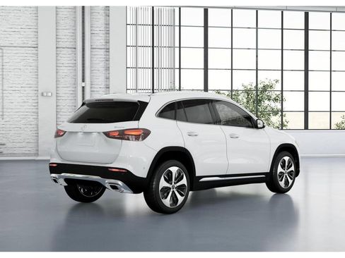 Certified 2026 Mercedes-Benz GLA 250 4MATIC image 21