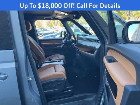 New 2025 Volkswagen ID. Buzz Pro S Plus image 25