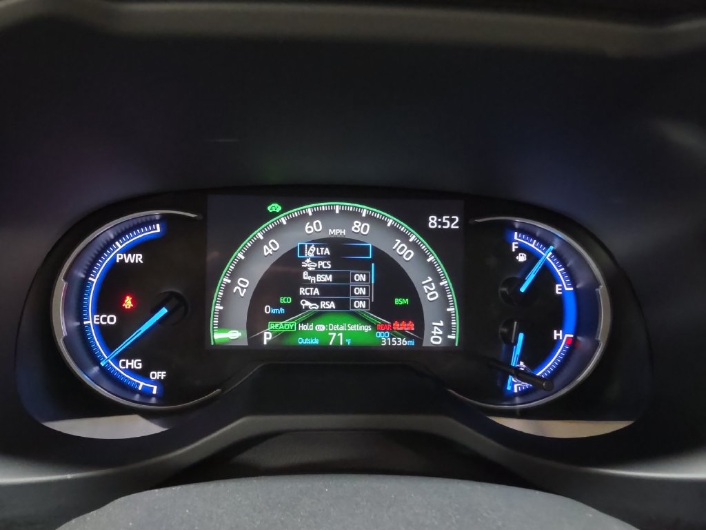 Used 2025 Toyota RAV4 LE AWD/4WD image 21