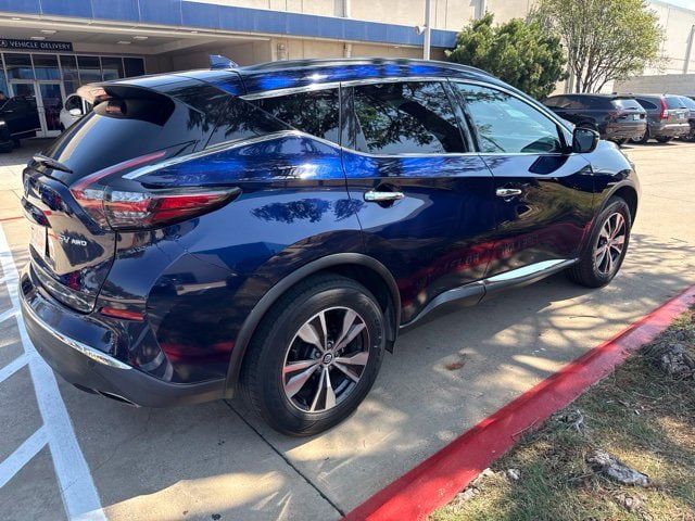 Used 2023 Nissan Murano SV AWD/4WD image 4