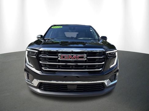 Used 2026 GMC Acadia Elevation w/ Elevation Premium Package FWD image 15