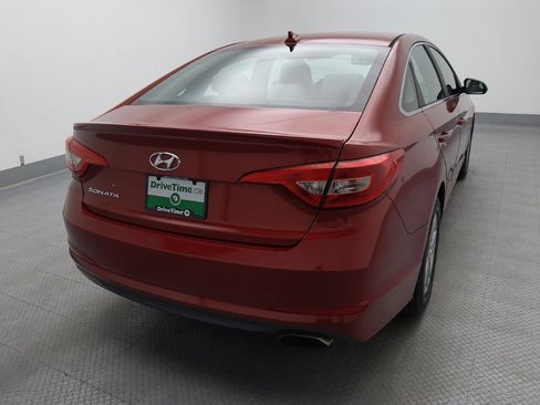 Used 2015 Hyundai Sonata SE w/ Option Group 09 FWD image 7