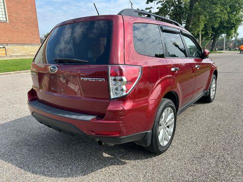 Used 2011 Subaru Forester 2.5X Premium AWD/4WD image 4