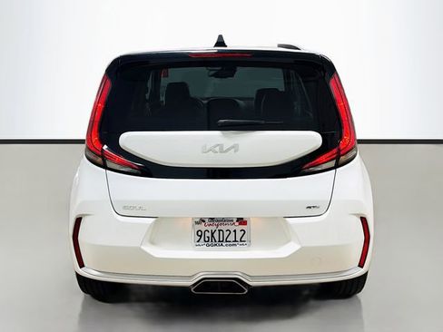 Used 2023 Kia Soul GT-Line image 6