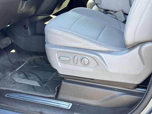 Used 2021 Chevrolet Silverado 1500 LT w/ Max Trailering Package image 17