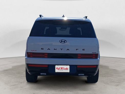 Used 2025 Hyundai Santa Fe Calligraphy FWD image 4