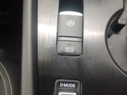 Used 2024 Nissan Rogue SV FWD image 29