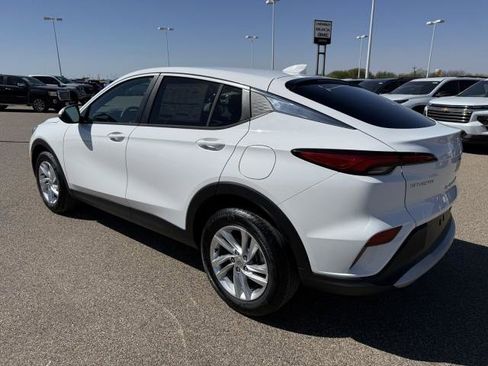 New 2026 Buick Envista Preferred image 7