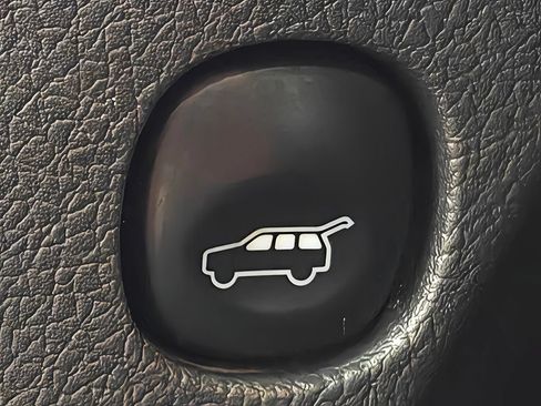 Used 2019 Ford Flex SEL w/ Equipment Group 202A AWD/4WD image 32