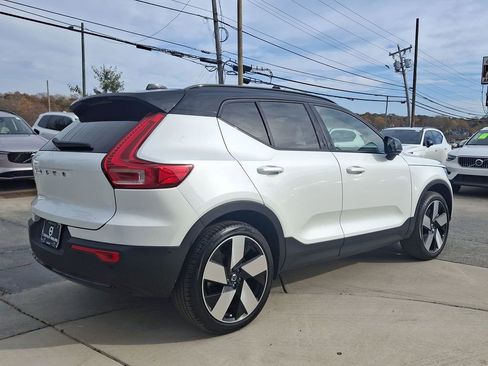 New 2026 Volvo EX40 Plus w/ Climate Package image 12