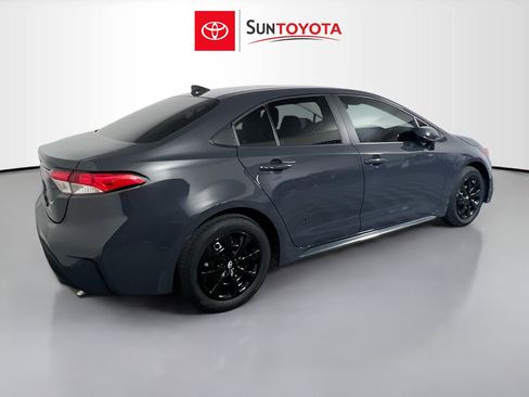 Used 2024 Toyota Corolla LE FWD image 4