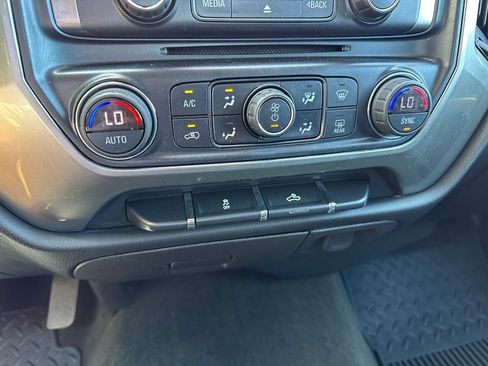 Used 2018 Chevrolet Silverado 1500 LT w/ Texas Edition RWD image 26