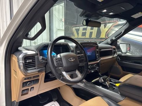 Used 2022 Ford F150 Lariat AWD/4WD image 6