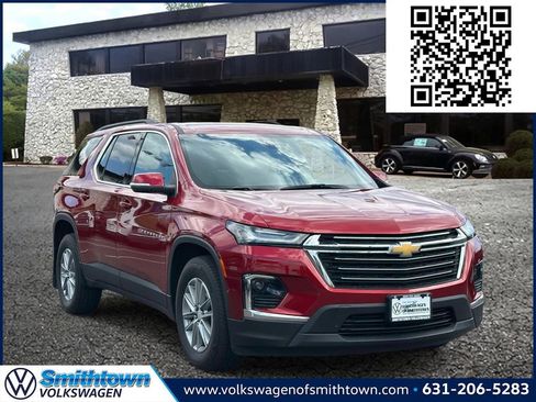 Used 2023 Chevrolet Traverse LT AWD/4WD image 1