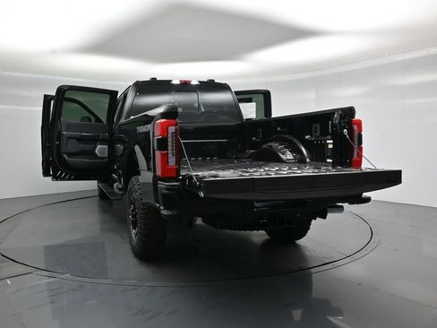 New 2026 Ford F250 Platinum w/ Tremor Off-Road Package AWD/4WD image 35