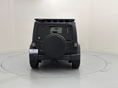 Used 2015 Jeep Wrangler Unlimited Sport w/ Quick Order Package 24S AWD/4WD image 5