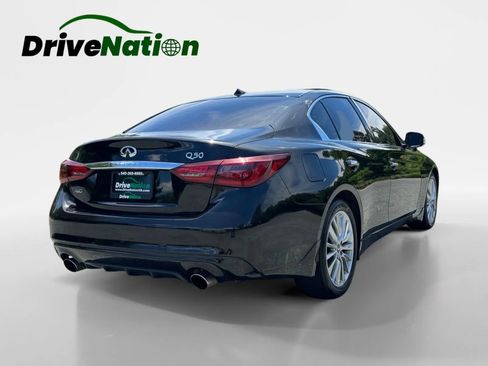 Used 2018 INFINITI Q50 Luxe w/ Essential Package (3.0T Luxe) AWD/4WD image 5