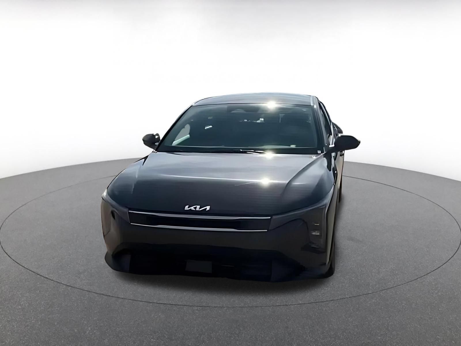 Used 2026 Kia K4 FWD image 3
