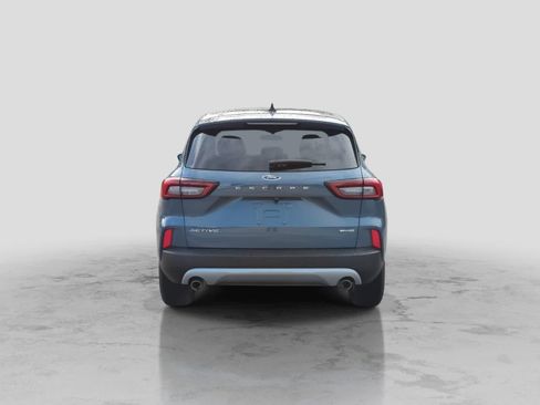 Used 2023 Ford Escape Active w/ Tech Pack #1 AWD/4WD image 7
